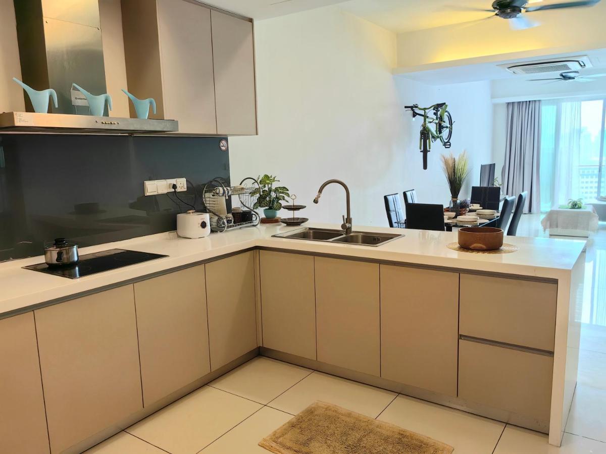 19 Suasana Bukit Ceylon 5 Minutes To Alor Street Klcc Bukit Bintang 12 Pax 3r2b * Kuala Lumpur